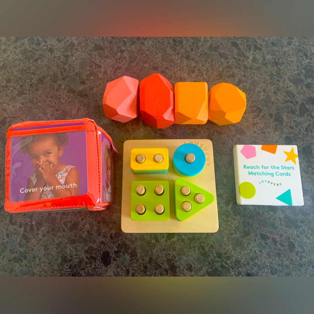 Assorted Lovery kit toys
